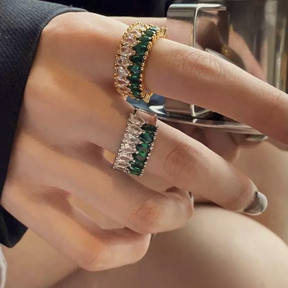 💚Insta green crystals sterling silver open ring - Picture 3 of 5